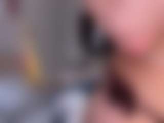 EvaColins's Live Sex Cam Show