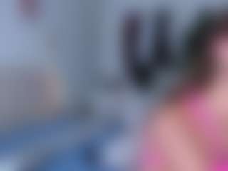 Live cam show with EvaColins - Striptease on livesuperchat.net