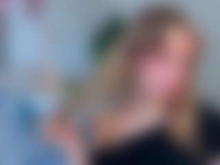Live cam show with EvaColins - Small Tits on Cam Slut