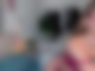Live cam show with EvaColins - Cowgirl on Camming Site