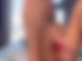 Live cam show with EvaColins - Cuckold on CamClone