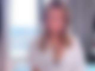 Live-camshow met EvaColins - Role Play op Camsoda