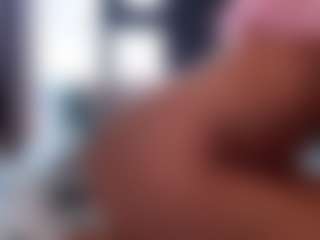 Spettacolo in cam dal vivo con EvaColins - Skinny su Camsoda