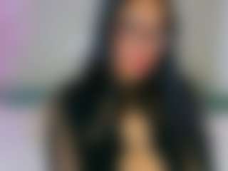 Live cam show with RoseMarie - Latina on Streamer API | colombia