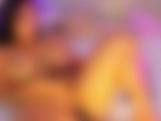 Live cam show with RoseMarie - Big Tits Brown Hair on UwU Esports