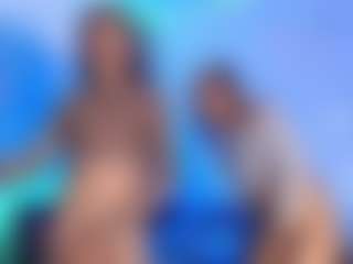 Live cam show with ALEXA AND KIM - Gape on Sweet Sext