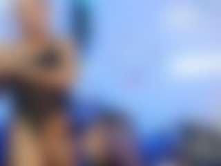 Live cam show with ALEXA AND KIM - Average on WildCum