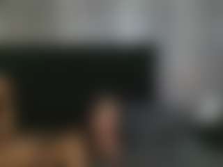 Alicee-Moonn's Live Sex Cam Show