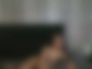 Alicee-Moonn's Live Sex Cam Show