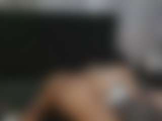 Alicee-Moonn's Live Sex Cam Show