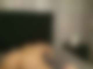 Alicee-Moonn's Live Sex Cam Show