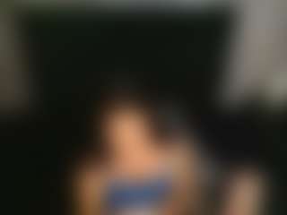 Alicee-Moonn's Live Sex Cam Show