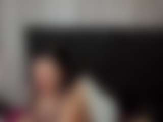 Alicee-Moonn's Live Sex Cam Show