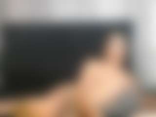 Live cam show with Alicee-Moonn - White on Camming Site | colombia