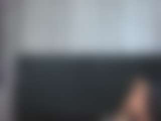 Live cam show with Alicee-Moonn - Anal Toys on SquirtSoMuch