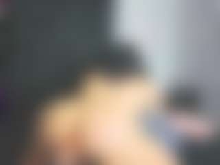 Alicee-Moonn's Live Sex Cam Show