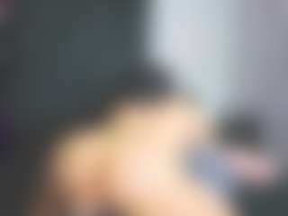 Live cam show with Alicee-Moonn - Anal Toys on Fit Hotties