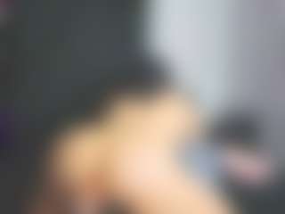 Alicee-Moonn's Live Sex Cam Show