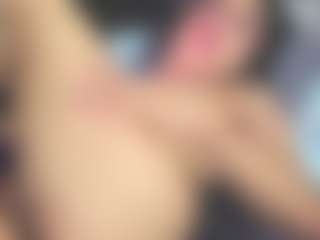 Alicee-Moonn's Live Sex Cam Show