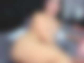 Alicee-Moonn's Live Sex Cam Show