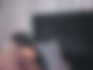 Live cam show with Alicee-Moonn - Russian on Camsoda
