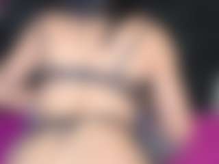 Alicee-Moonn's Live Sex Cam Show