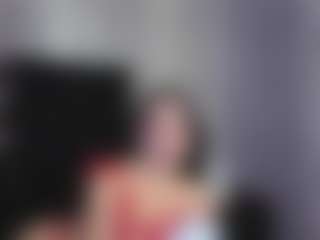 Live cam show with Alicee-Moonn - Flat Chested on Camiplay Live