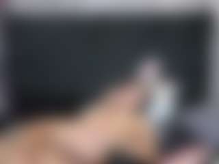 Live cam show with Alicee-Moonn - Orgasm on Streamer API