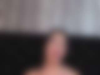Live-sekscamshow van Alicee-Moonn
