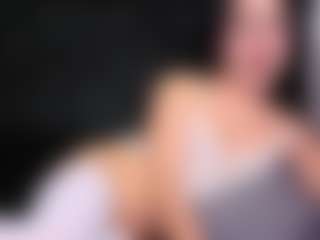 Alicee-Moonn's Live Sex Cam Show