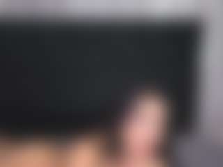Alicee-Moonn's Live Sex Cam Show