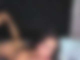 Alicee-Moonn's Live Sex Cam Show