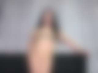 Alicee-Moonn's Live Sex Cam Show