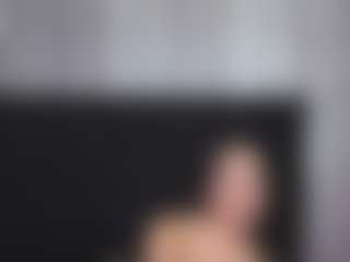 Alicee-Moonn's Live Sex Cam Show