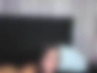 Alicee-Moonn's Live Sex Cam Show
