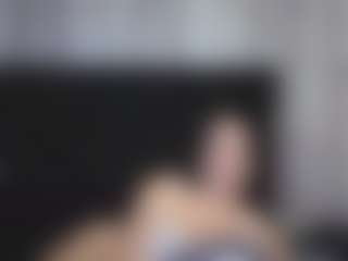 Alicee-Moonn's Live Sex Cam Show