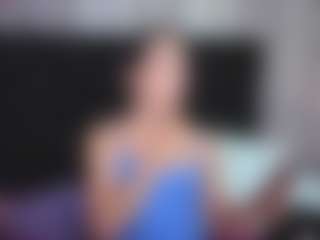 Alicee-Moonn's Live Sex Cam Show