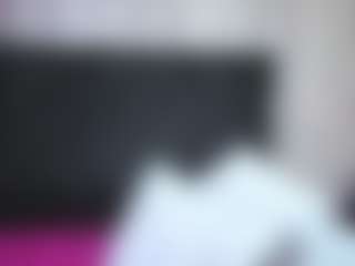 Alicee-Moonn's Live Sex Cam Show