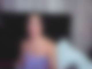 Alicee-Moonn's Live Sex Cam Show