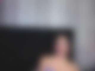 Alicee-Moonn's Live Sex Cam Show