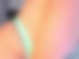 Live cam show with Alicee-Moonn - Black Hair on hornycams.live