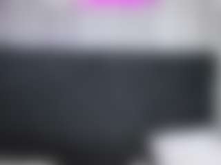 Live cam show with Alicee-Moonn - Flat Chested on Camming Site