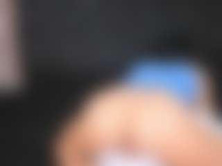 Alicee-Moonn's Live Sex Cam Show