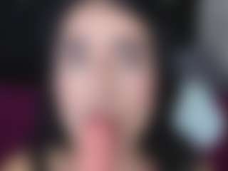 Alicee-Moonn's Live Sex Cam Show