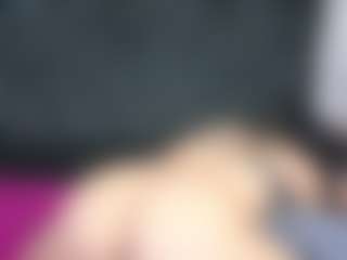 Live cam show with Alicee-Moonn - Submissive on sexytreat.net