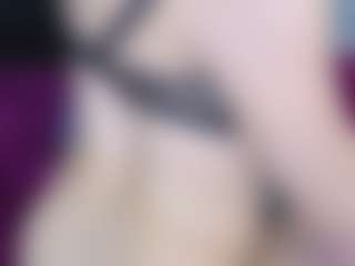 Live cam show with Alicee-Moonn - Ejaculation on googirlz