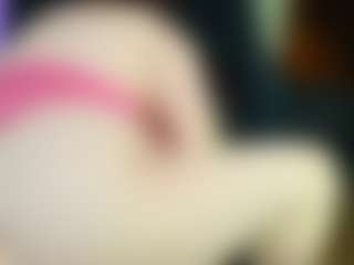 Live cam show with AmeliaCharm - Toes on CamClone
