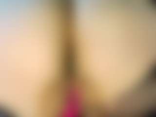 Live cam show with AmeliaCharm - Thick on Dare Cams