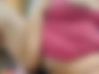 Live cam show with AmeliaCharm - Belly on AdultVida.com