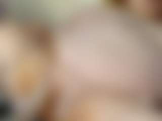 Live cam show with AmeliaCharm - Green Eyes on SxyPornLive